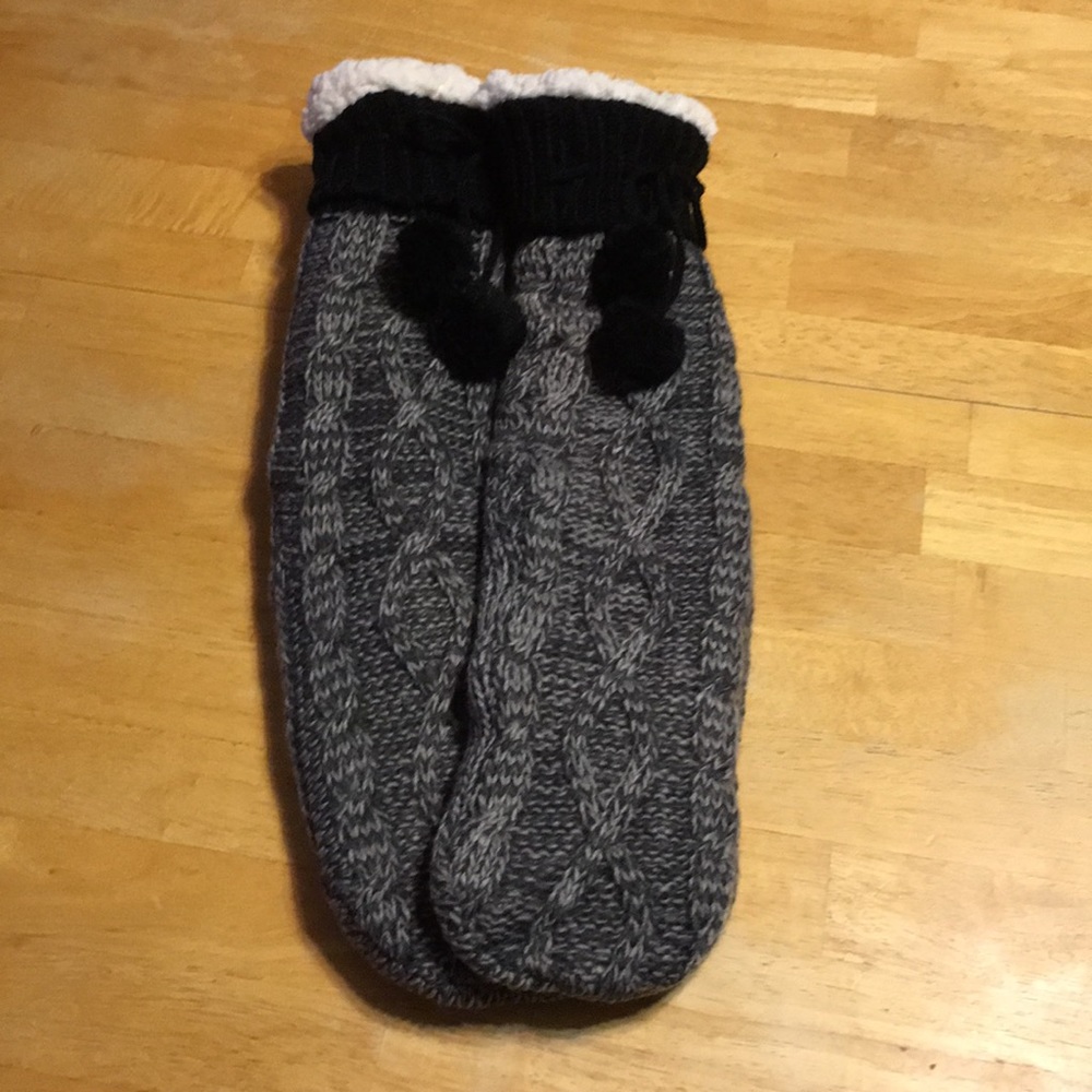 🖤 NWT - JANE and BLEECKER SLIPPER BOOTIES. 🖤